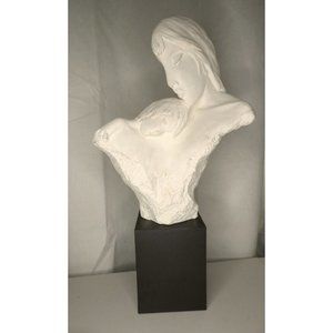 1984 David Fisher Austin Productions Mother & Child First Moments Statue